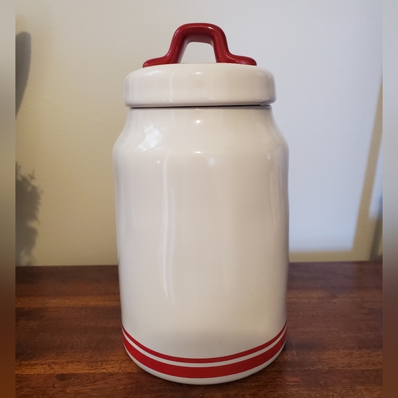 Rae dunn candy cane lane canister - Picture 3 of 5